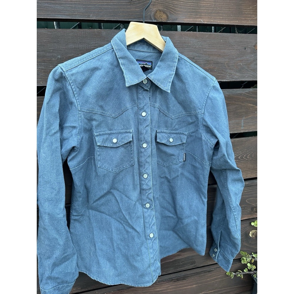 Patagonia Rhythm Denim Women's Shirt *Size Medium